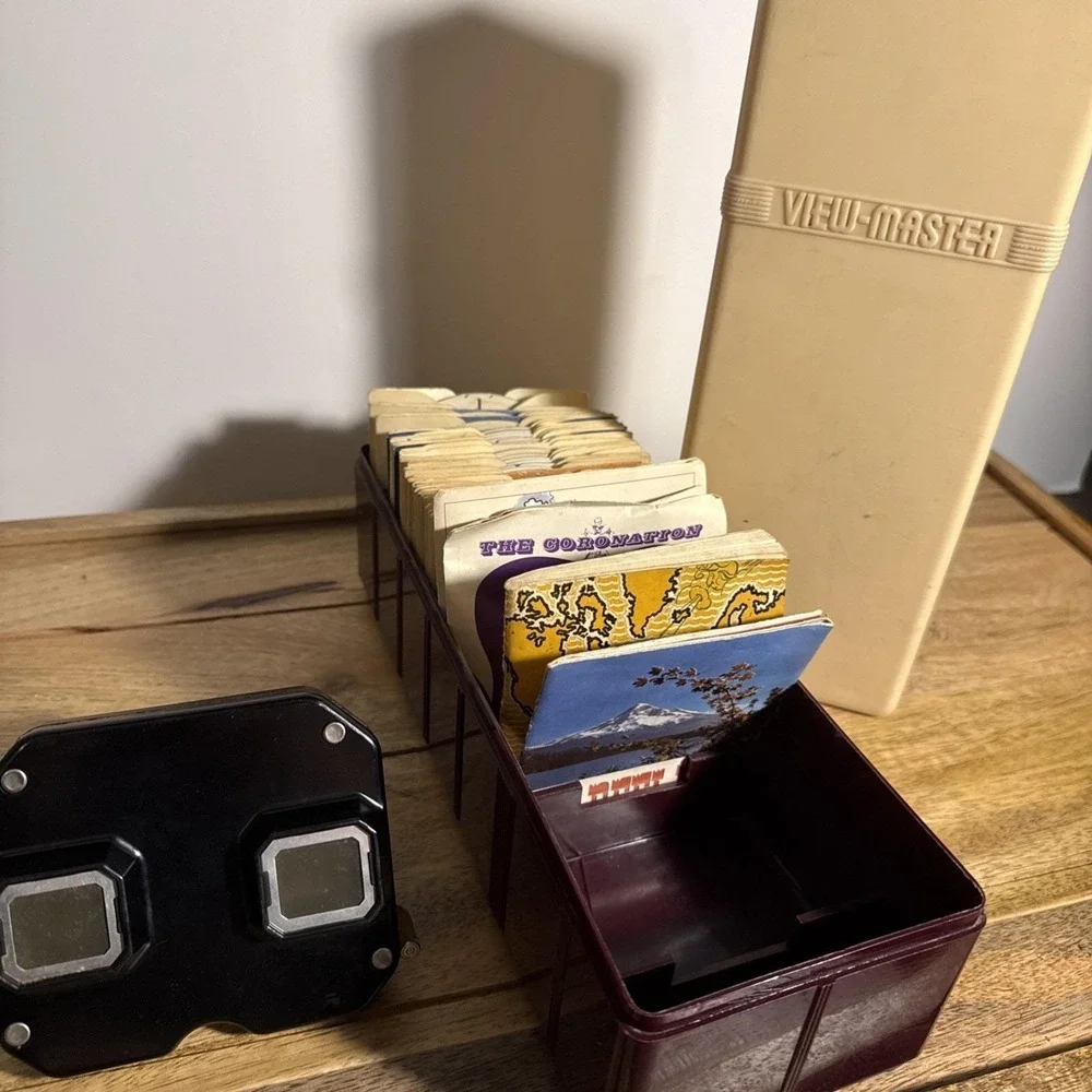 View-Master Reels With Bakelite Storage Box, 48 Reels & Deluxe View Master